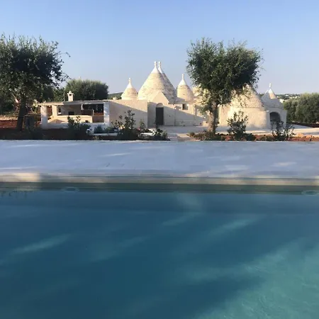 Trulli Petralma Villa Cisternino